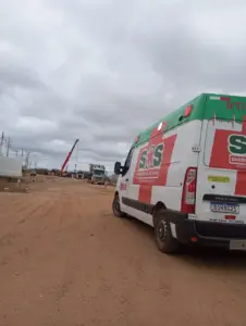 Resgate com ambulância
